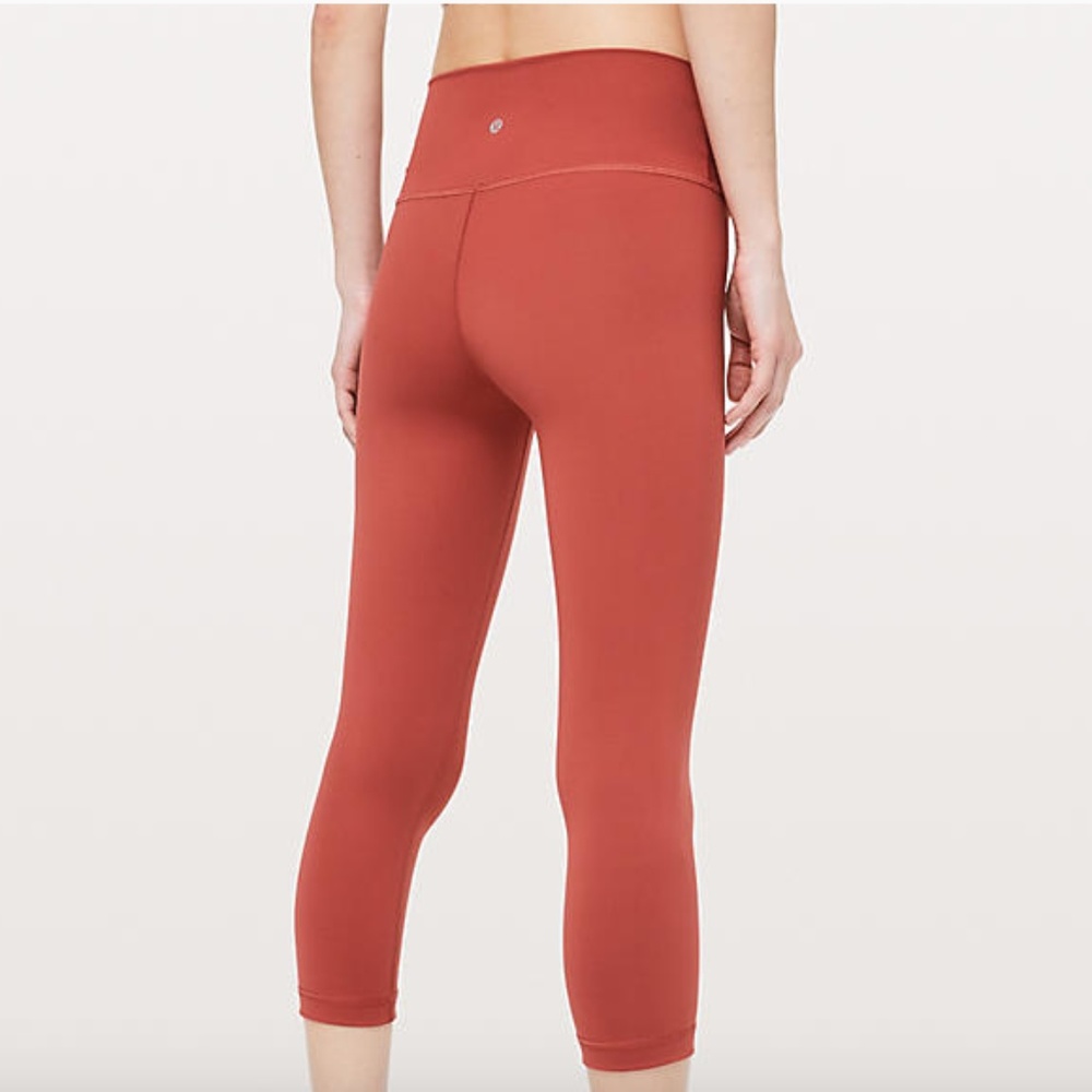 lululemon Wunder Under Crop
